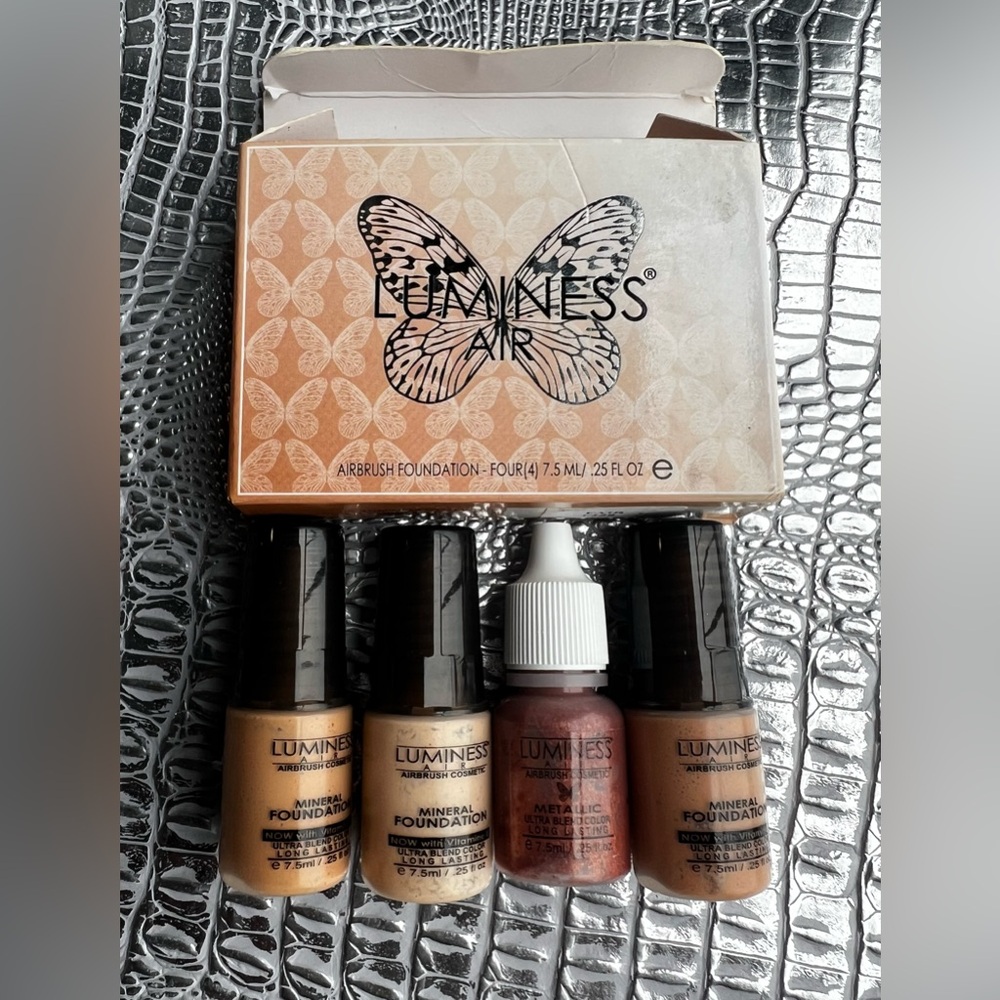 Luminess Airbrush Foundation Set - Cream, Brown, Metallic Red